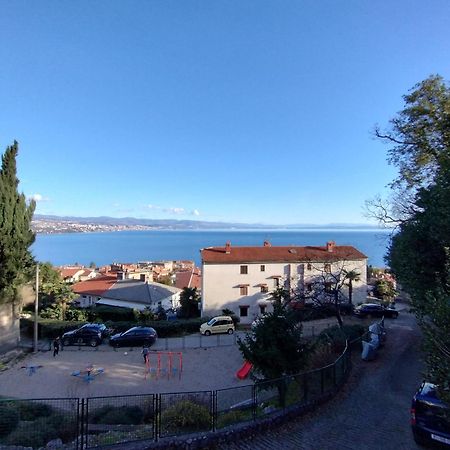 Ferienwohnung Alba Opatija Zimmer foto