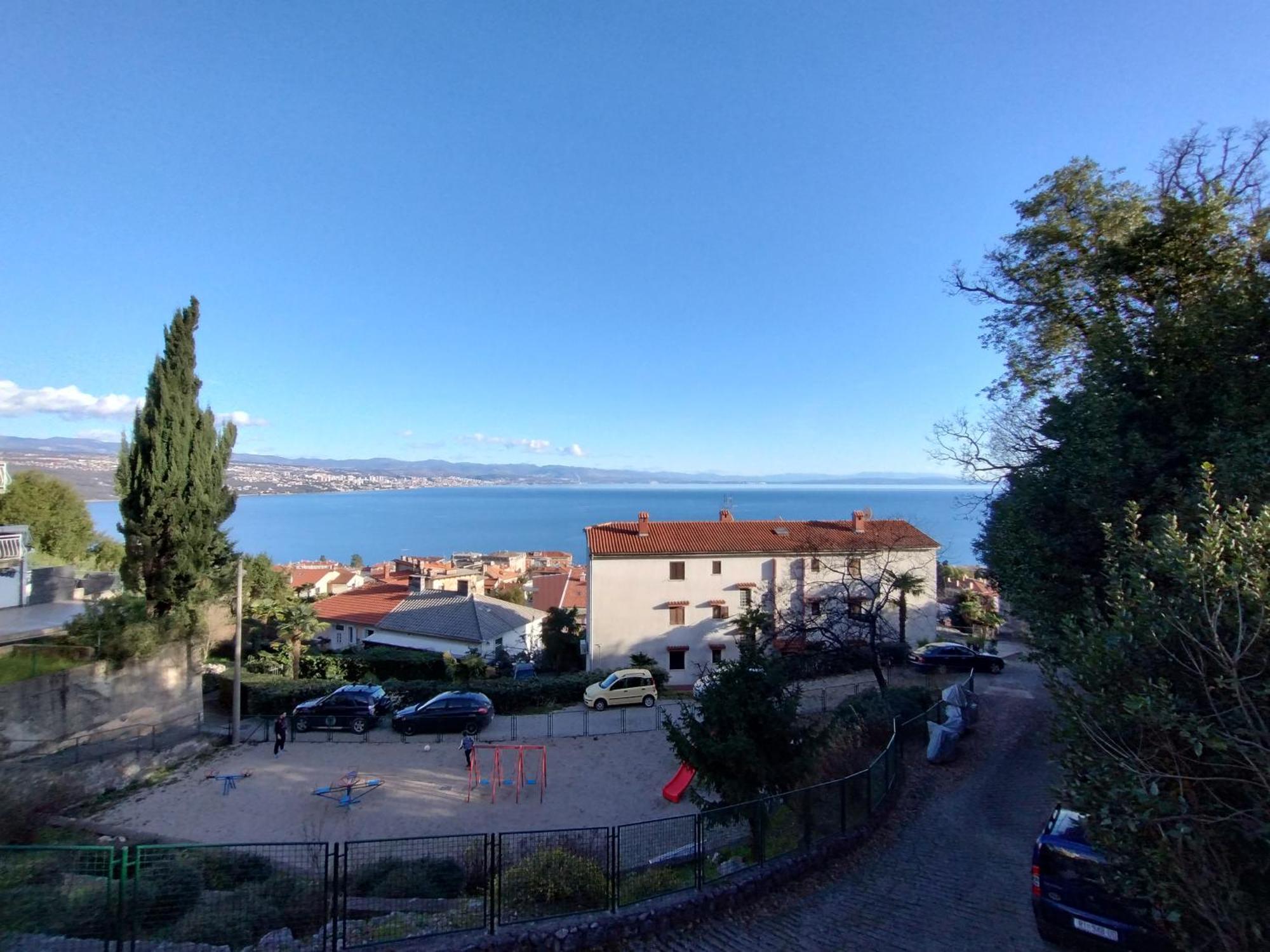 Ferienwohnung Alba Opatija Zimmer foto